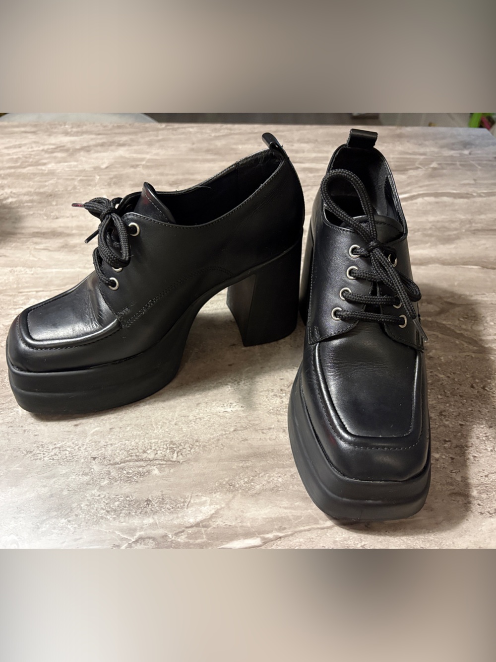 Platform Lace-Up Chunky Heel Shoes - Black